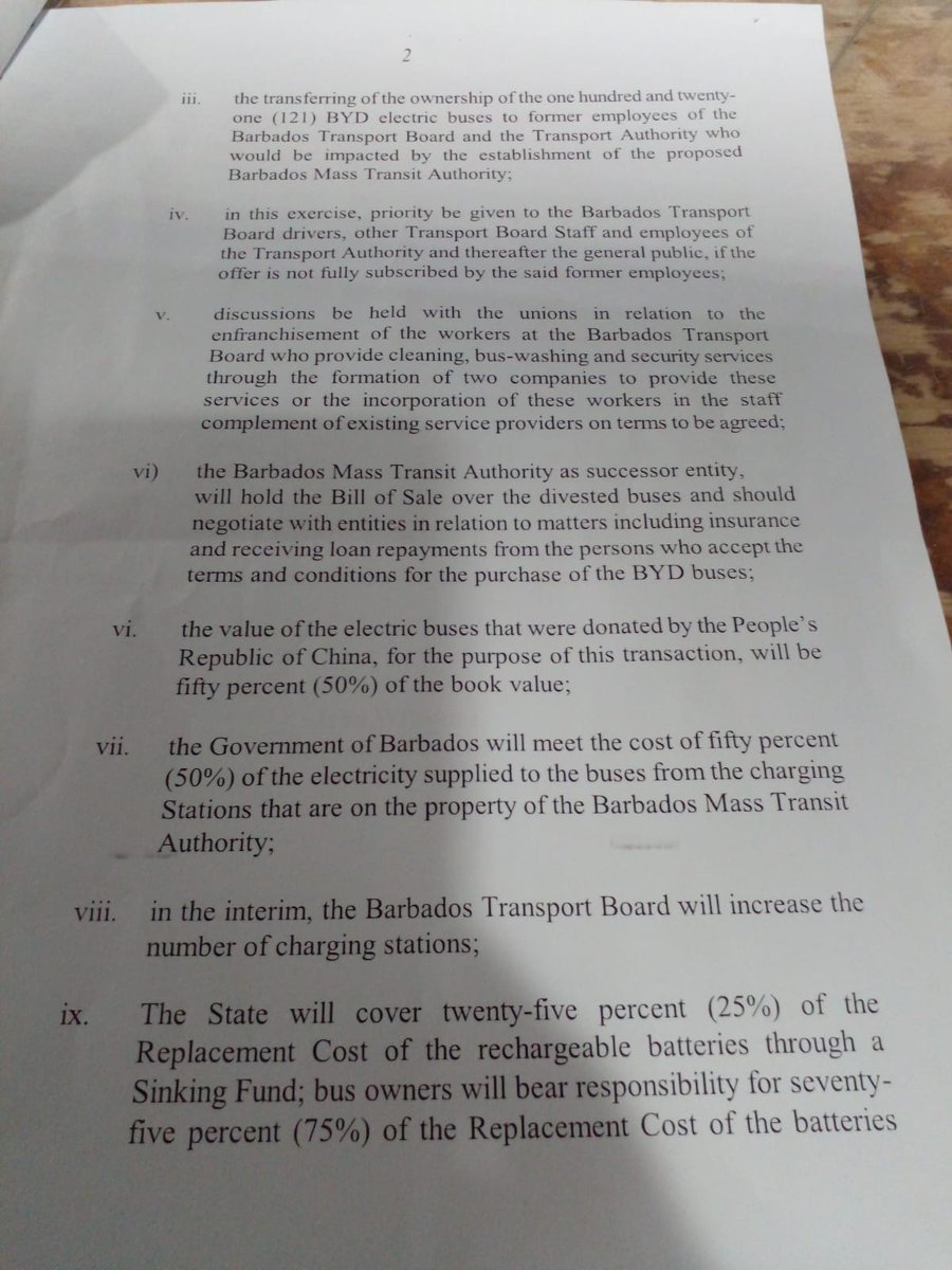 maastaLarry2462's tweet image. Tek 5mins to see what else gine on in Barbados.