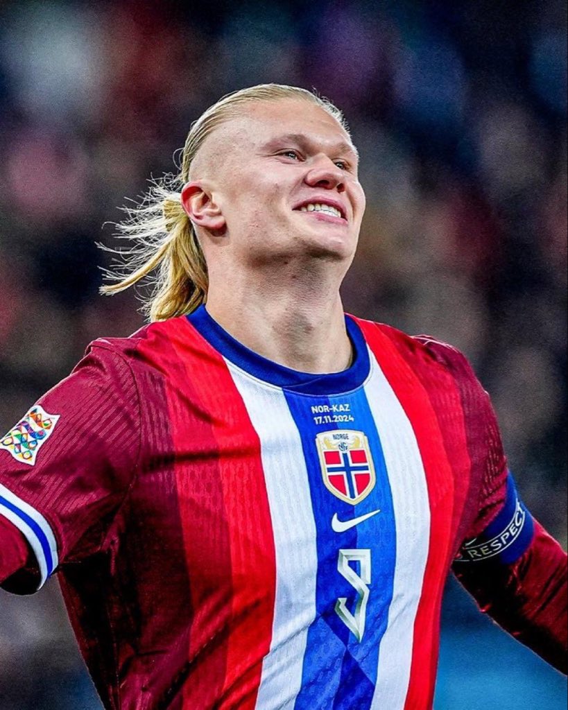 🚨— هالاند مع النادي والمنتخب هذا الموسم :

• 19 مباراة
• 30 هدف
• 3 اسيست
• 33 مساهمة 
🔥🔥🔥🔥🔥🔥🔥