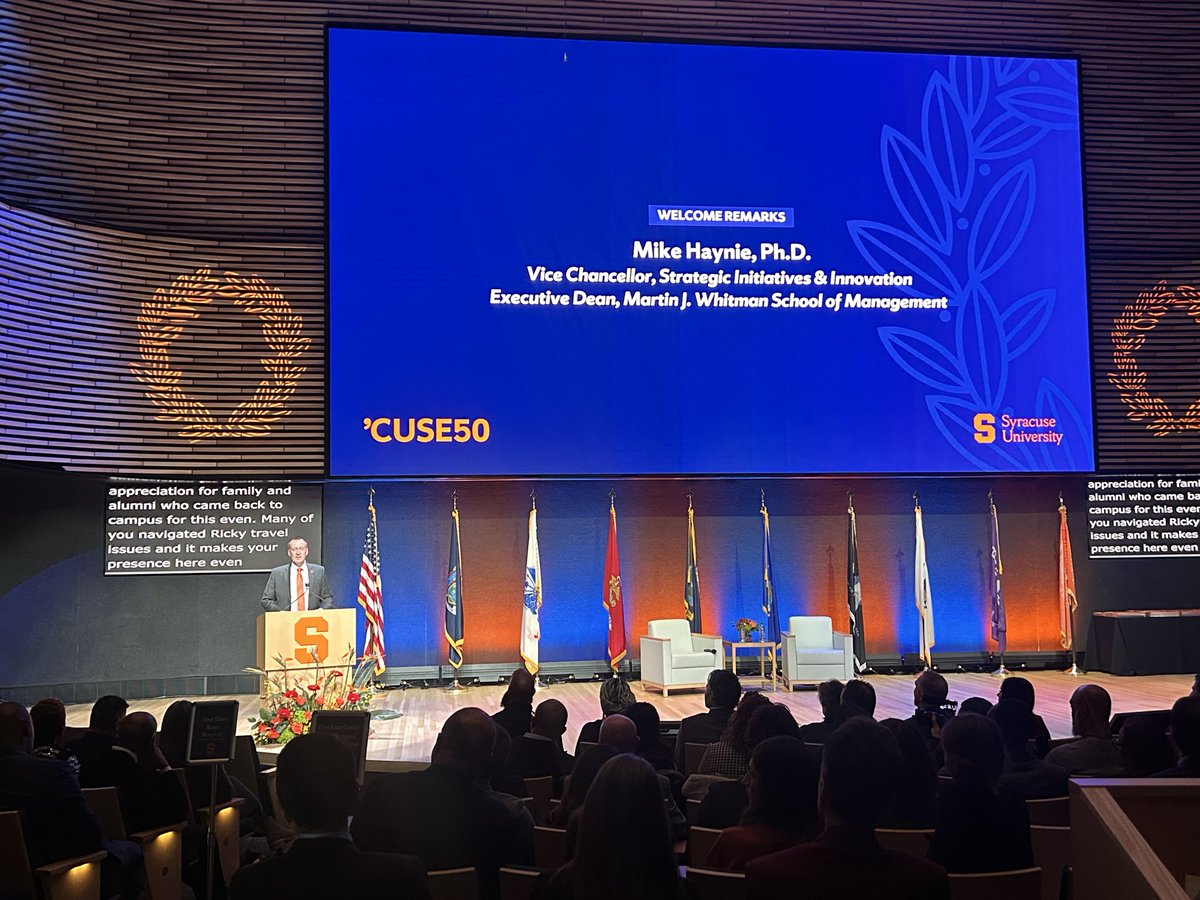 SUAlums's tweet image. The 3rd-annual ’CUSE50 Awards are starting now, as @DrMikeHaynie welcomes guests to an evening celebrating the 50 fastest-growing @SyracuseU alumni businesses. One of our favorite nights on campus!