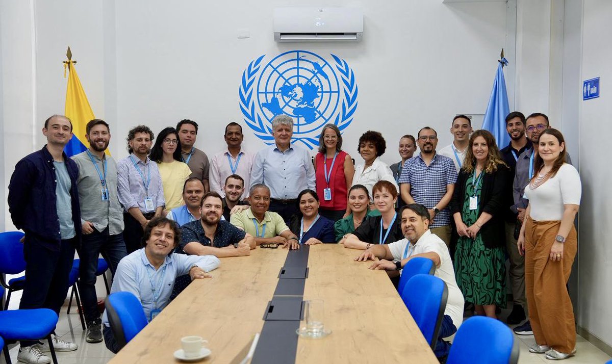 Me complace el diálogo con el equipo de la Oficina Regional de Cúcuta de <a href="/MisionONUCol/">Misión de la ONU en Colombia</a>. Reconozco el esfuerzo de los equipos locales y su  valioso trabajo en terreno en medio de situaciones complejas. Seguiremos aportando a la construcción de la paz en #Catatumbo.