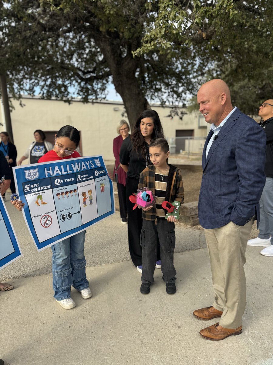 Glenoaks Elementary tweet media