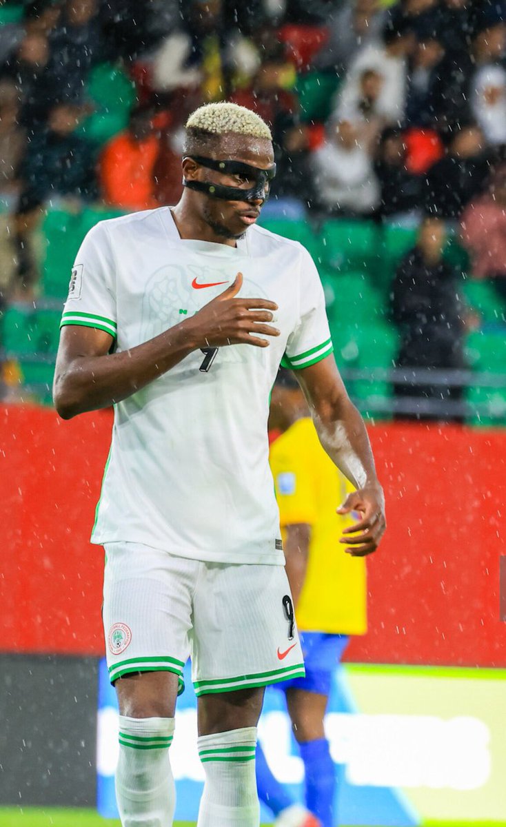 To celebrate Nigeria victory &amp; Victor Osimhen’s Goals I’ll be giving out N5m to my followers. 

Just Drop AZA and I’ll credit at random. 💸