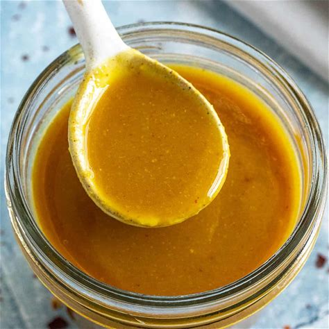 Da_Real_Yogi's tweet photo. @Matt_Pinner All South Carolina BBQ. Mustard is the base for all the BBQ sauces: https://t.co/Rz50qHtWkP