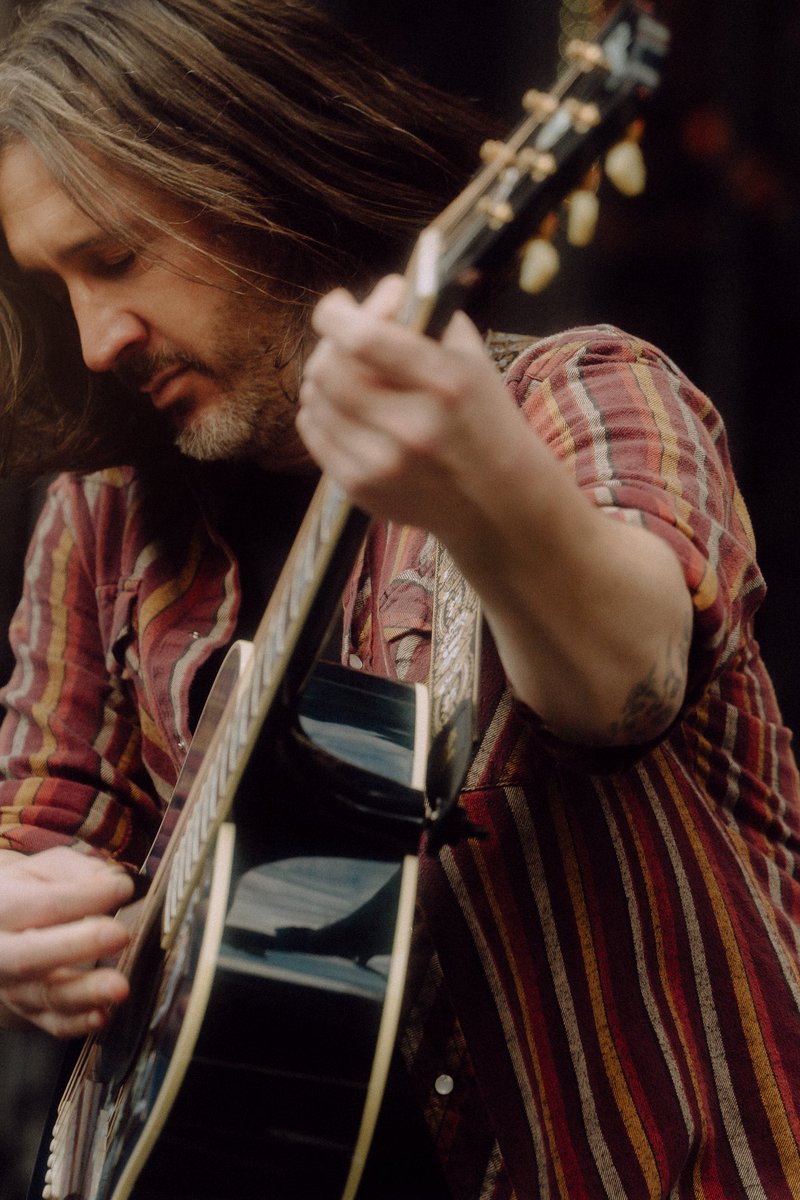 I’ve been really into close crops lately ✨ Here’s a couple shots I never shared from <a href="/AFTERSHOCKSAC/">Aftershock Festival</a> <a href="/therejects/">THE ALL-AMERICAN REJECTS</a>