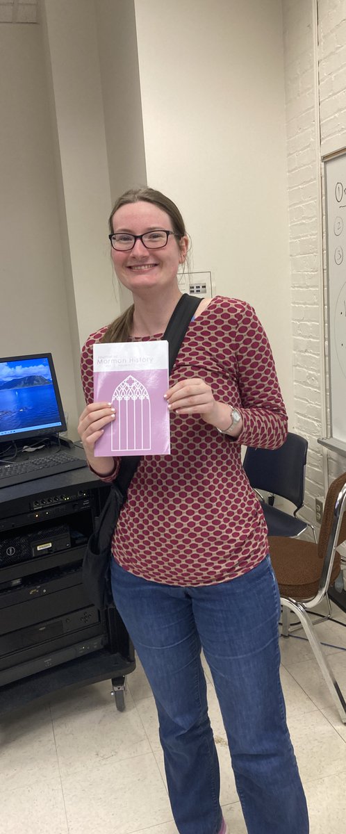 UMDHistGradProgram tweet media