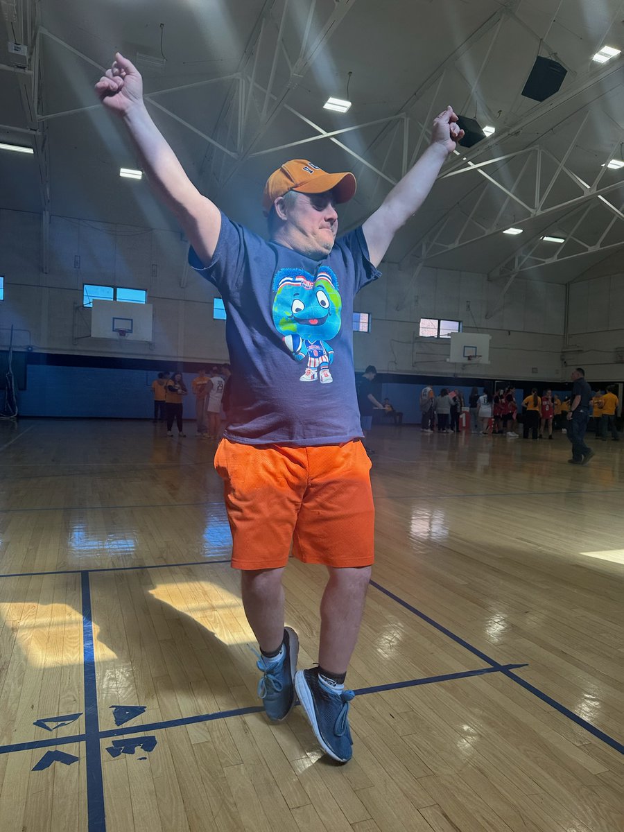 sertomacenter's tweet photo. There’s nothing like seeing confidence and happiness shine through! Matt reminds us exactly why we do what we do — creating opportunities for adults with intellectual and developmental disabilities to celebrate life.
Every smile, every cheer, and every small victory matters. https://t.co/6wnkxLXjE9