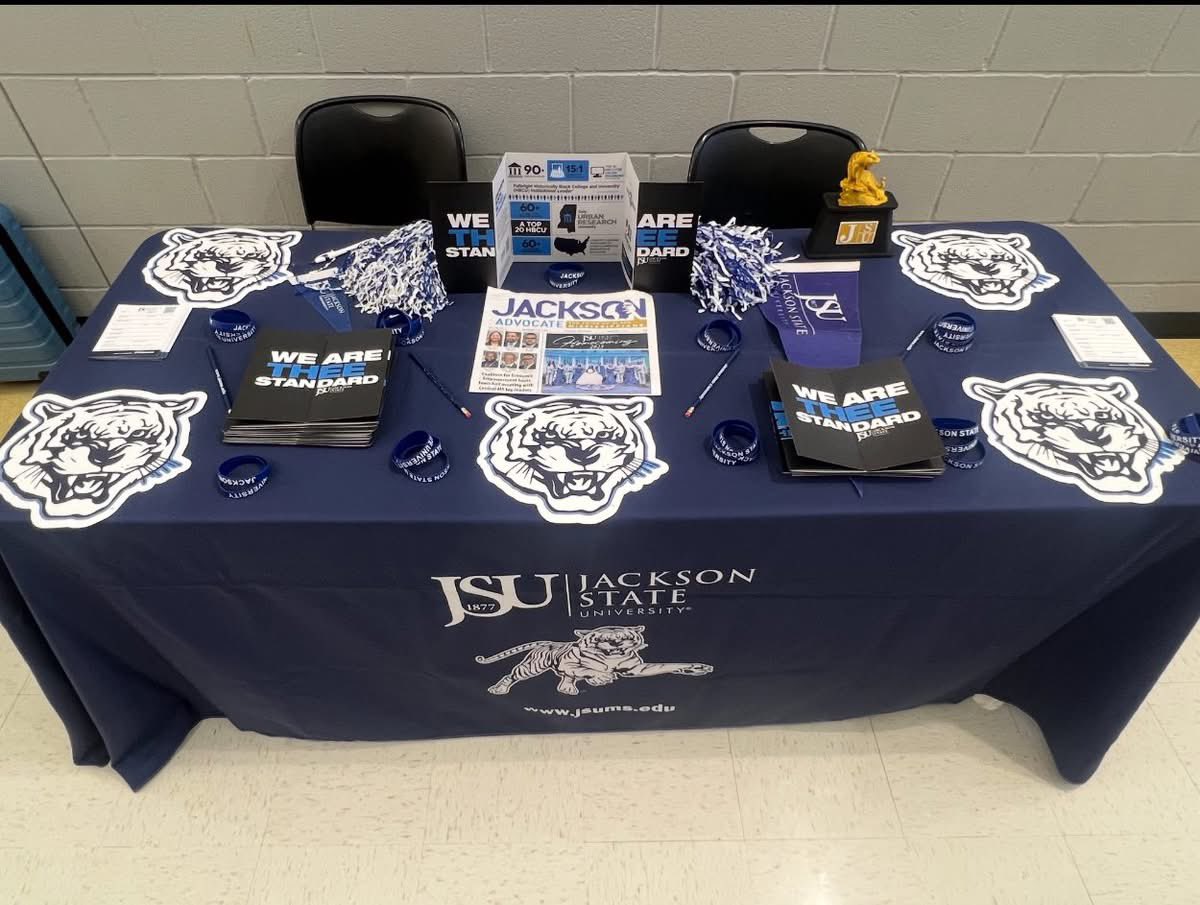 jsunaaDFW's tweet image. JSU’s enrollment continues to thrive. The JSUNAADFW Chapter is doing our part to keep that legacy alive! Help us welcome the next wave of Tigers and ensure their experience on the yard is as unforgettable as yours. Join our Recruitment Team by emailing info@dfw-jsu.org