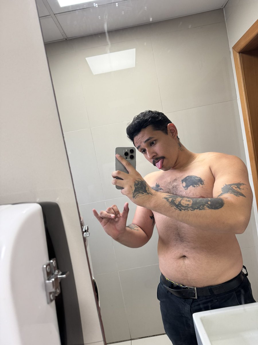 Davis2cast's tweet image. Entrando no time dos parrudos