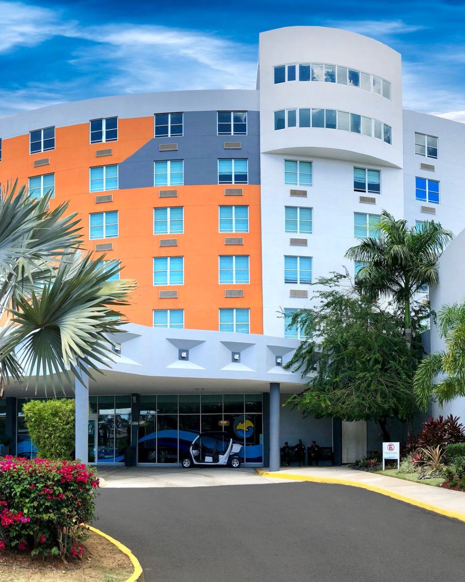 Plan your next event in Guayanilla at Costa Bahía Hotel &amp; Convention Center, where business meets leisure. This property features resort-style amenities and flexible event spaces designed to meet every need. #MakeYourMeetingBoricua #DiscoverPuertoRico