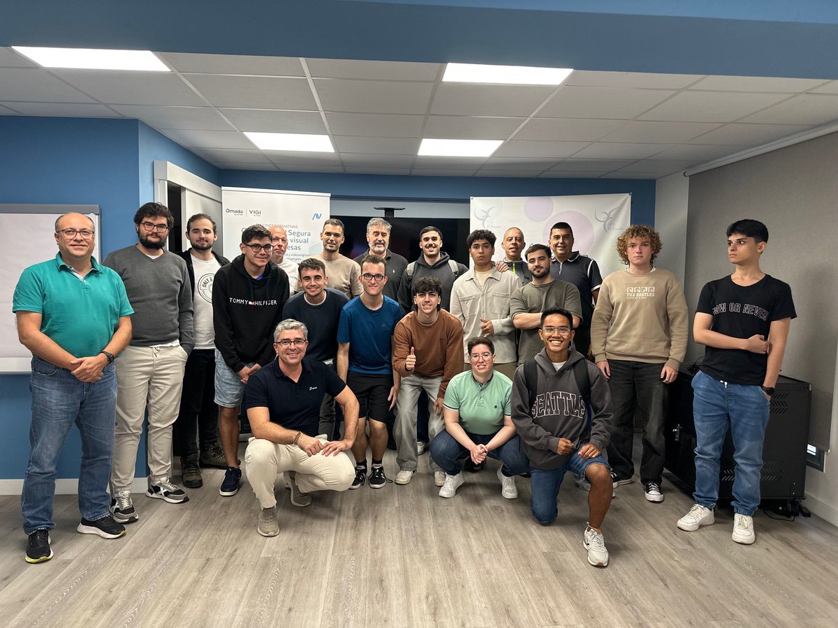 IES El Rincón tweet media