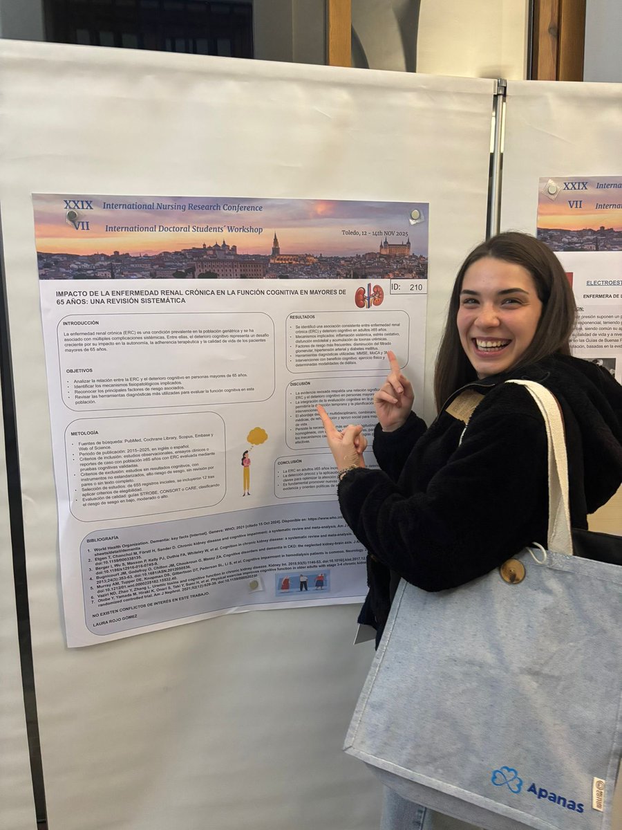 Una de las últimas incorporaciones al grupo ya debuta defendiendo un póster en el XXIX encuentro de #inves25 felicidades <a href="/lrgura/">lrg</a>