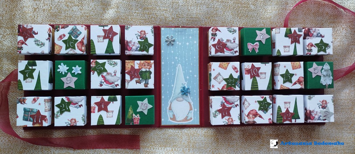 ArtesanBedemahe's tweet photo. Olvídate de la producción en masa y abraza la calidad de este calendario único, exclusivo y original. Perfecto para regalar a tus seres queridos o para darte un capricho.Asegura el tuyo antes de que se agote ¡La cuenta atrás para la Navidad nunca fue tan especial! https://t.co/jusElSblWU