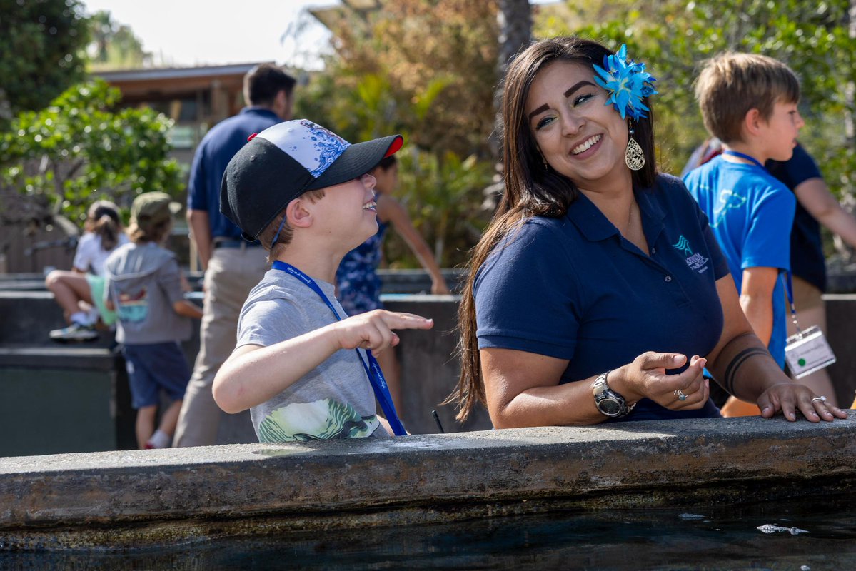 AquariumPacific's tweet image. It’s International Day of Zoo &amp;amp; Aquarium Educators! 🐟💡

Our educators spark curiosity everywhere, making #STEMforALL a reality. Every show, field trip, and program is powered by their passion. Please join us in thanking an educator who made your visit extra fintastic. 👏
