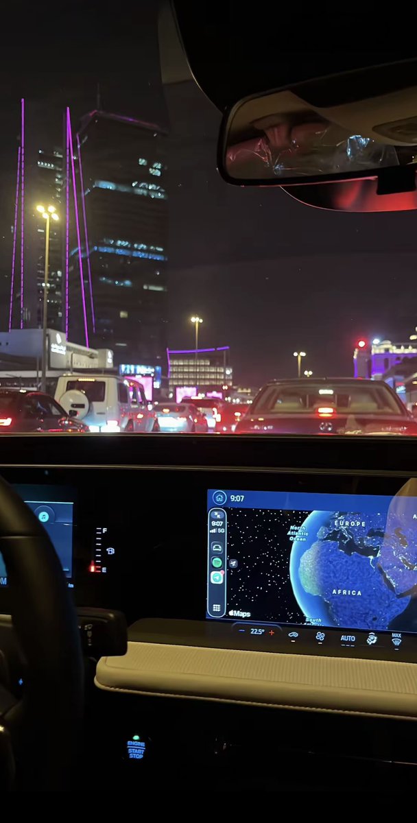 A9_4A's tweet photo. بعد انفصال غادة السمان عن غسان كنفاني كتبت له رسالة:

كيف أتخلص من عادة إنتظارك؟
كيف أقنعُ قلبي بأنك لم تعُد تنتظرني، 
وبأني آخر الأشياء بعد إن كنت أولها !
"لم تُحاول من أجلي، هذا جرحٌ لا أعرفُ كيفَ سأتخطاه." https://t.co/TyepmjVtQJ