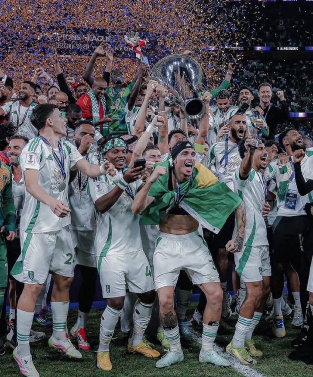 jjrkl's tweet photo. كراهية النصراويين للأهلي ماهي وليدة اللحظه 
هي فقط اشتعلت وظهرت وبانت في (٣ مايو ٢٠٢٥م) 

ما تلومونهم كيف يشوفون نادي هم يملكون دبل ميزانيته عشر مرات يحقق النخبه وبدون خساره، وفي نفس يوم المنجز التاريخي طردهم من النخبه وخلاهم يلعبون مع غوا الهندي؟

حاس فيكم يا نصراويين https://t.co/yKo3SXWifr