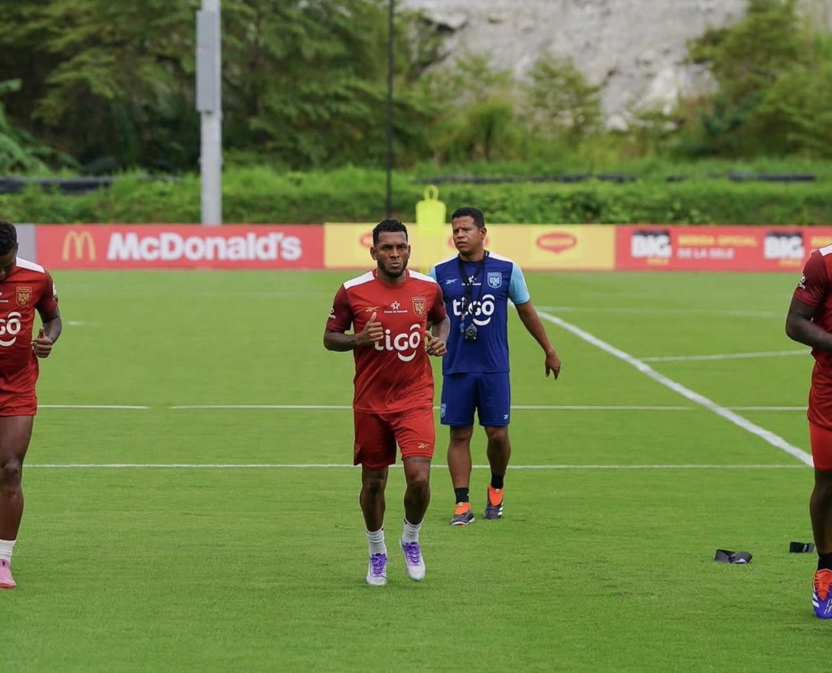 Ricardo Icaza tweet media