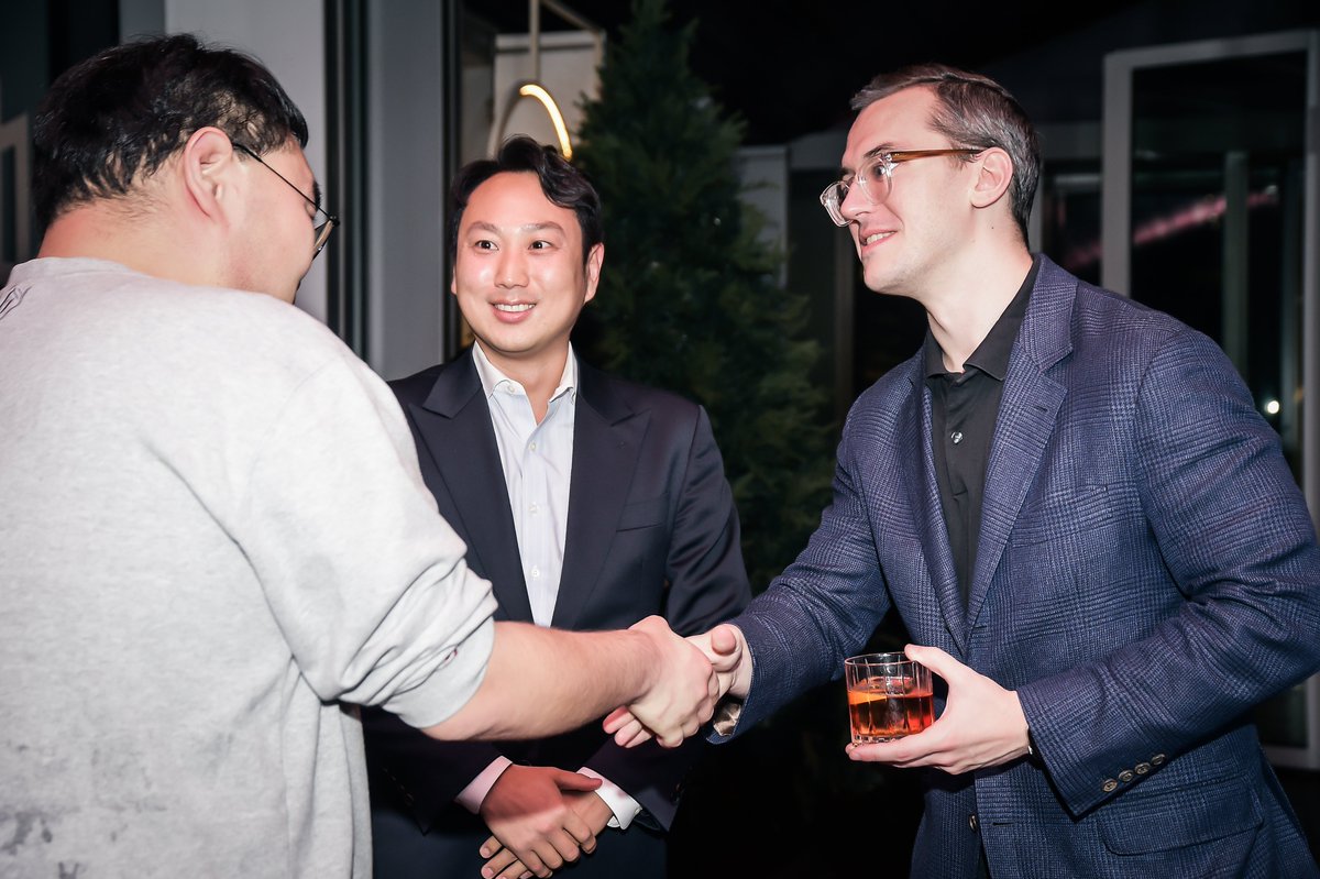 DriveWealth tweet media