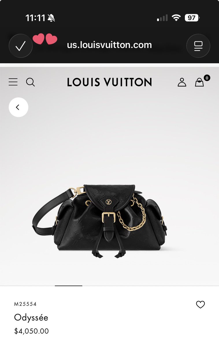 It’s that time of year 🎁 💝 my favorite! 

I’ve had my eye on her for a while… maybe✨ 11:11 ✨is a sign after all. 😍

us.louisvuitton.com/eng-us/product…