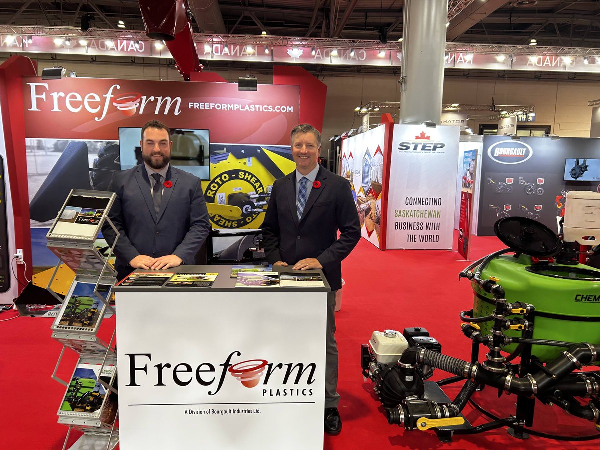 🚜 Day #5 at Agritechnica 2025 in Hannover, Germany! 🇩🇪 There's still a few days to stop by Hall 12 at the Canadian/Saskatchewan Pavilion to meet our team &amp; check out our Chembine &amp; Crop Dividers, Roto-Shear on display!

#agritechnica #agritechnica23 #STEP— at AGRITECHNICA