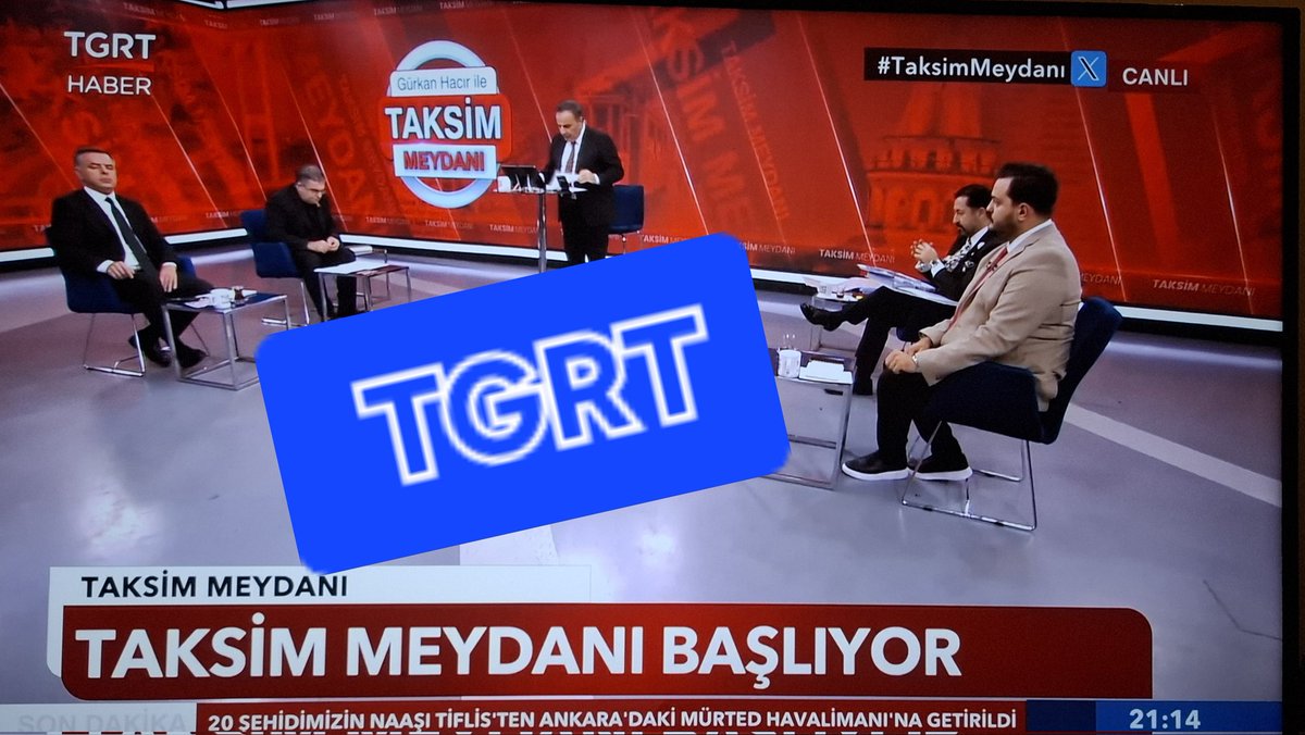 TÜRK SOLU;
 KORKAK VE KABİLE  TAPINICISI
Bağımsızlık, çok seslilik, düşünce özgürlüğünü dilinden düşürmeyen #sol medya, yayınlarında tek bir farklı sese tahammül edemez.

Sol, onlarca solcuyu, sırf solu eleştirdi diye aforoz etmiştir

Faşist dedikleri medyada,  sol  %100 özgür..