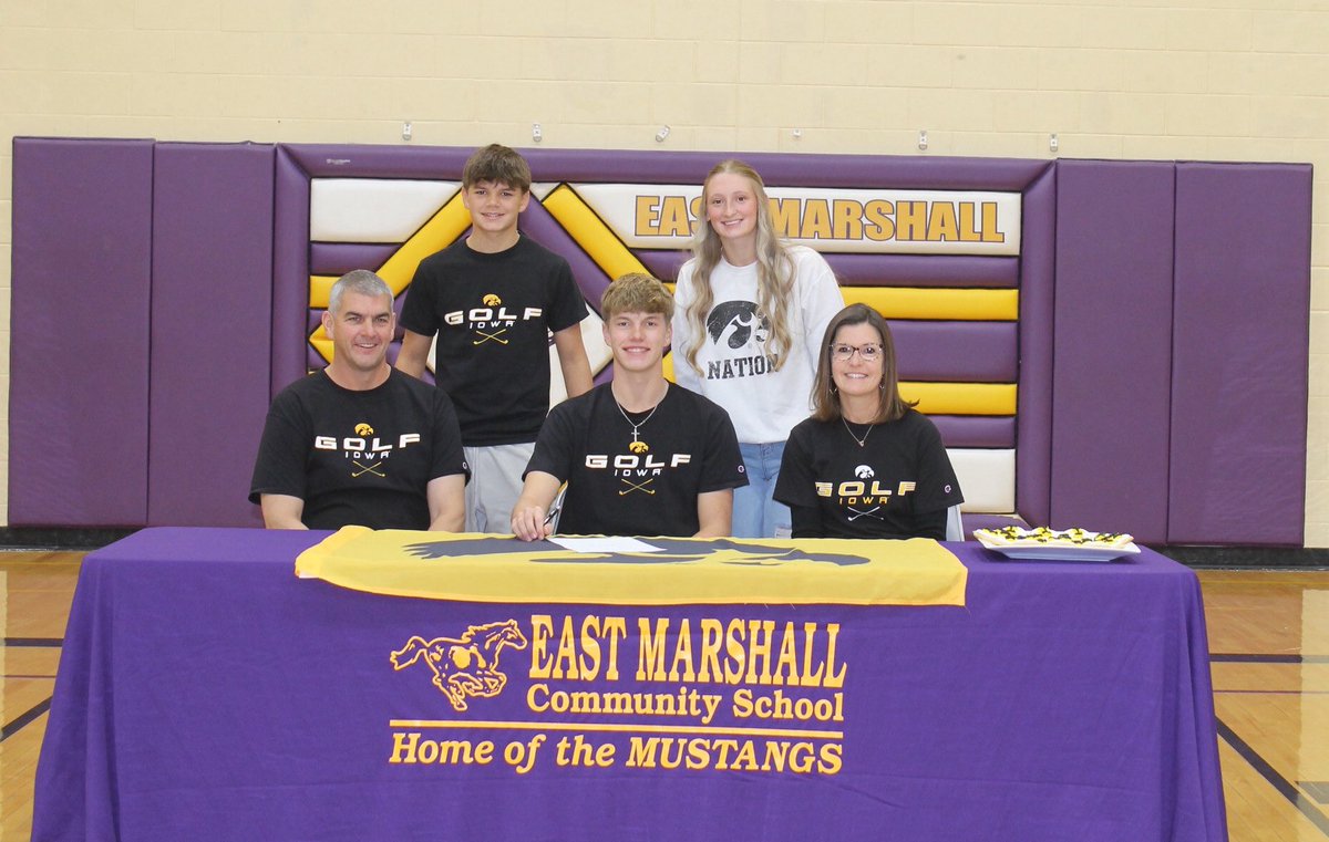 EMMustangsGolf's tweet image. Congratulations to Cody!  Our first of many D1 golfers!