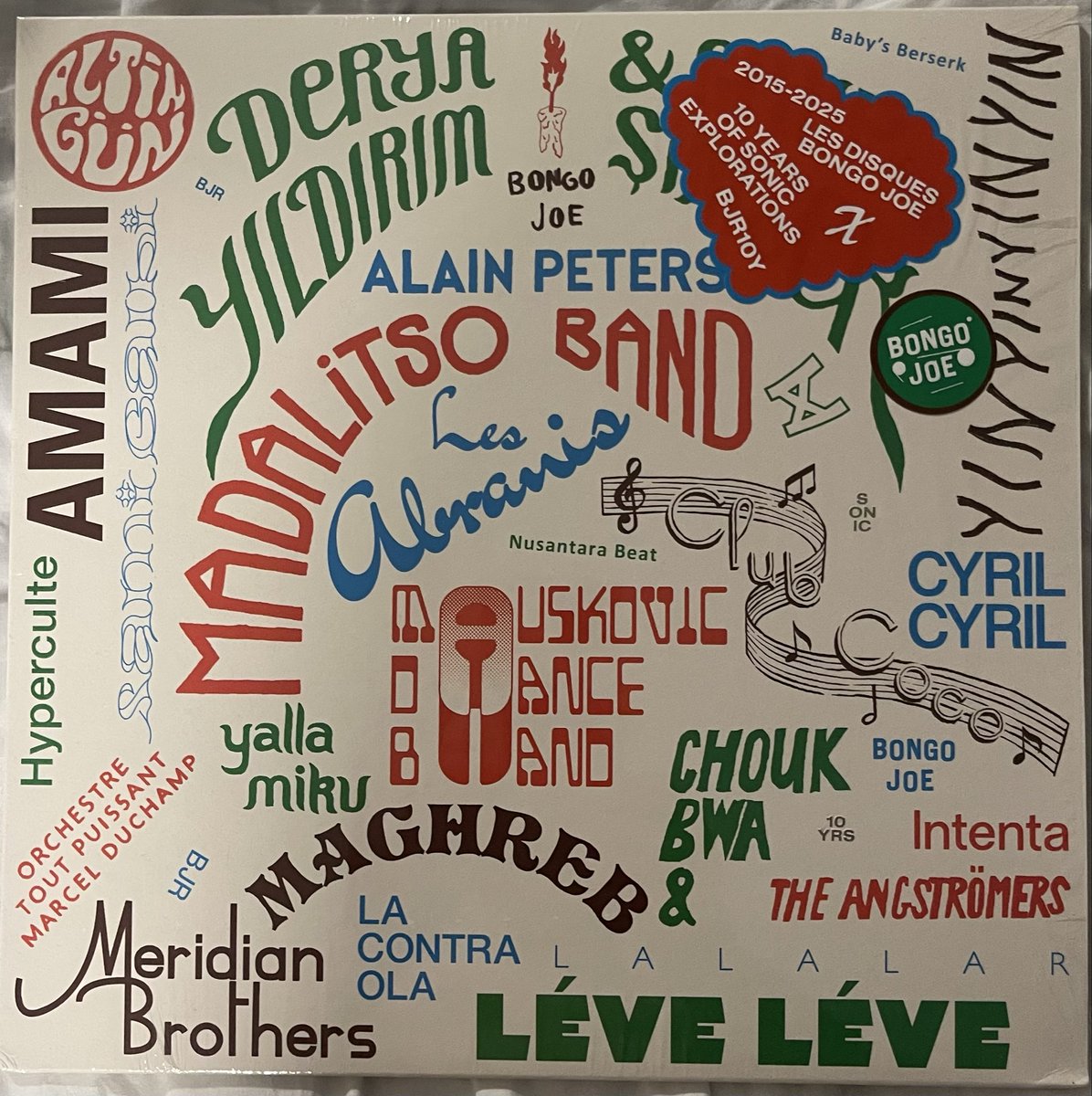 Parallel_Uni's tweet image. Well the encouraging news is I’ve managed to locate &amp;amp; salvage about 85% of my Vinyl 
Some irreplaceable 7 inch records remain at large however 
But at least I’m feeling a bit more hopeful after today 
Meanwhile my tastes remain eclectic 
😊