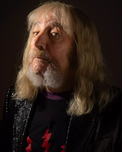 SonyPicsHomeLat's tweet image. No te puedes perder este falso documental de la legendaria banda de heavy metal Spinal Tap reuniéndose 15 años después obligados a tocar una última vez por una cláusula legal.

Añade hoy a tu colección #SpinalTapII: El Final Continúa 👉🏼 cutt.ly/LtwVYMqy