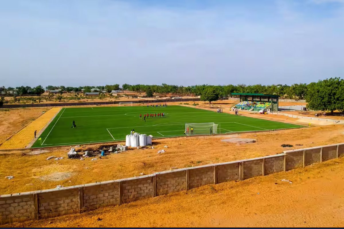 c_mobike's tweet image. Guyyyy… see wetin Amaju Picker and NFF said they did with $1.2 million dollars!!

And boldly said on TV that they’re proud of what they did!! 😭😭

Una no go die better walai!!!

I don’t think you people really understand what these men have done to our football.