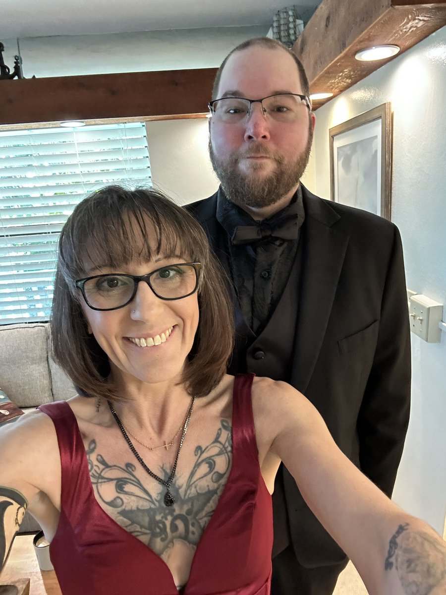 RealAbs1776's tweet image. Turns out I can still rock a tux. Although, I’m pretty sure Barb makes me look way better in the first pic by default 😁.