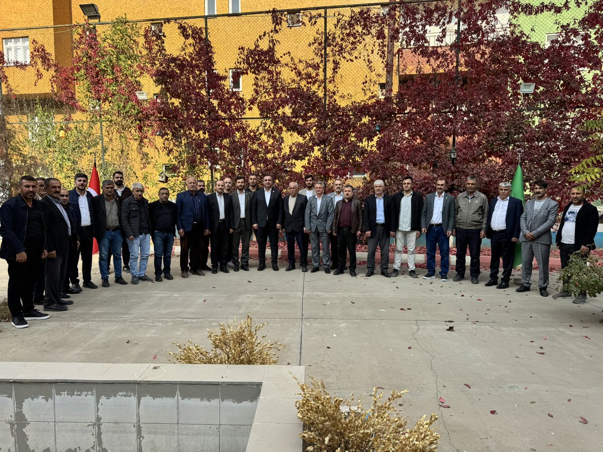 Sason’da gün boyunca Karameşe Köyü ziyareti, muhtarlarımızla kahvaltı, halk buluşmaları ve Kaymakamlık ziyareti gerçekleştirdik.

Önceki dönem Sason Belediye Başkanımız Sayın Mehmet Şafi Yavuz’a misafir olduk.

Sason için sahada olmaya ve hemşehrilerimizin taleplerini dinlemeye