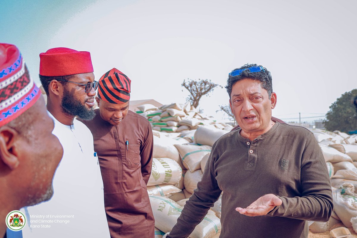 DahirMHashim's tweet image. Today, we paid a working visit to Amarava Agro Processors Ltd, a subsidiary of the Fullmark Group, as part of the ongoing commitment of His Excellency the Executive Governor of Kano State Alhaji Abba Kabir Yusuf to advance long-term solutions in waste management and sustainable…