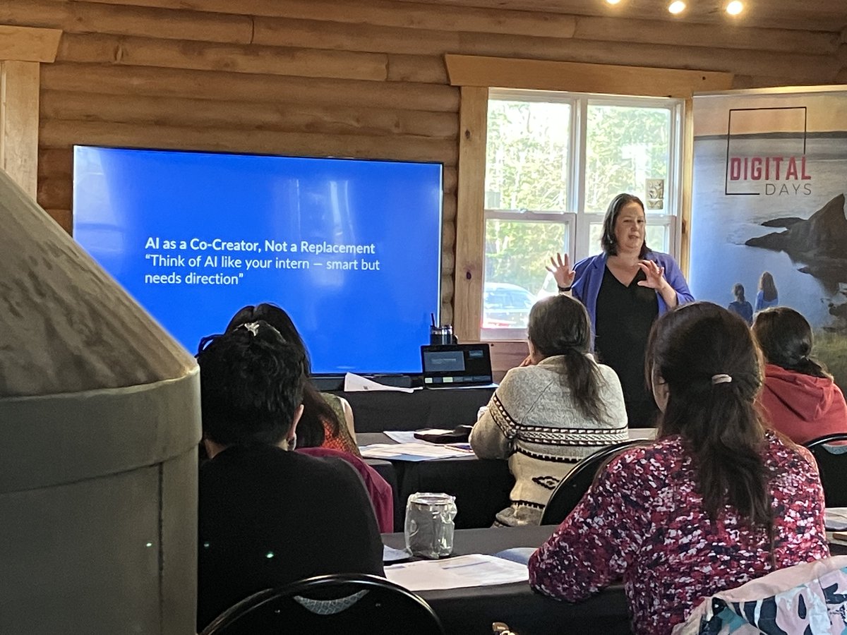 💻🎬From social strategy to smartphone storytelling — Mi’kmaw Digital Days (Oct 23) brought together Mi’kmaw &amp; Indigenous tourism businesses to grow their digital presence.  nsdigiport.ca
Big thanks to @NSITEN &amp; everyone who joined us! <a href="/DigitalNS/">Digital Nova Scotia</a> 
#IndigenousTourism