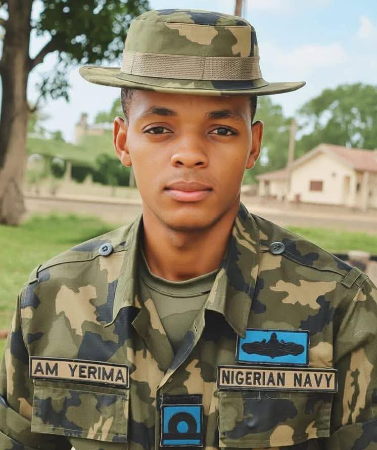 <a href="/leinado02/">Sir Daniel's</a> This happiness was proudly sponsored by Lt. AM Yerima 😄