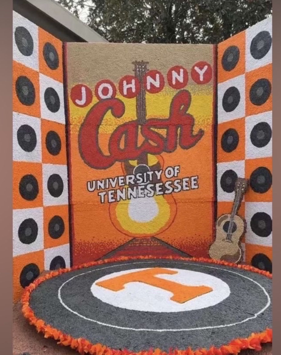 takebackdixie's tweet image. You can’t make this shit up.

Phi Mu spelled Tennessee wrong 😂😂😂