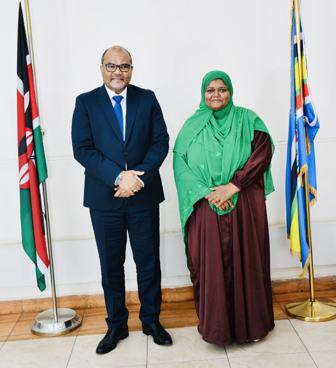 Universities in 🇰🇪 play pivotal role in knowledge generation through research and innovation. Today, Prof. Rahma UDU Registrar Partnership, Research and Innovation at @TUM paid a courtesy call. Pleased to hear that #TUM is positioning its self in addressing the challenges of the