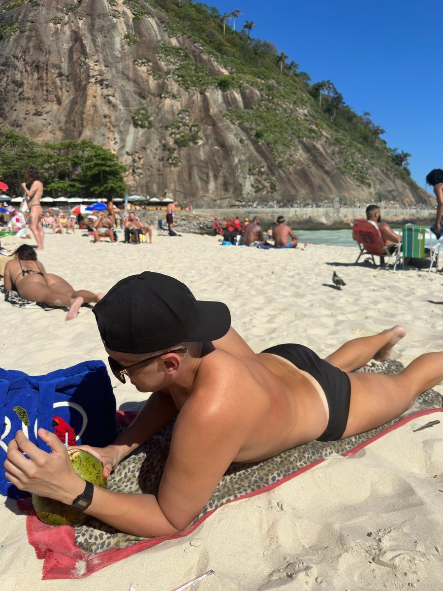 qualquer solzinho no RJ: 🌊🐚🌴🥥