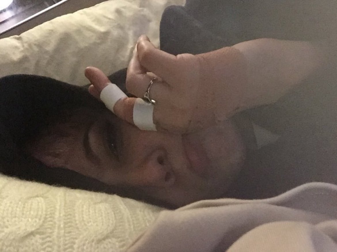 On this day 10 years ago, November 13th 2015, Halsey shared photos after revealing she broke a finger on stage. 

“Sad bc finger but happy bc love you guys. Thank you.”