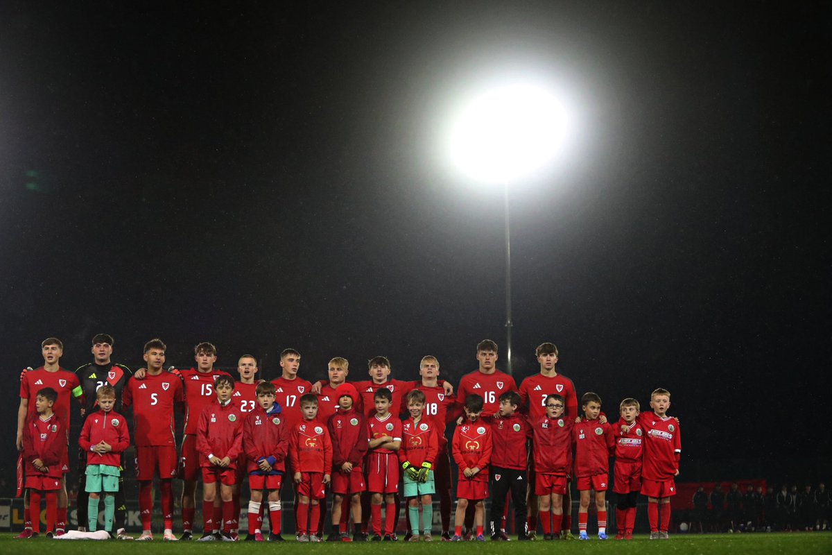 sameaden's tweet image. 🏴󠁧󠁢󠁷󠁬󠁳󠁿 Cymru MU19 3 - 2 Japan MU19 🇯🇵

Copyright - Sam Eaden/FAW