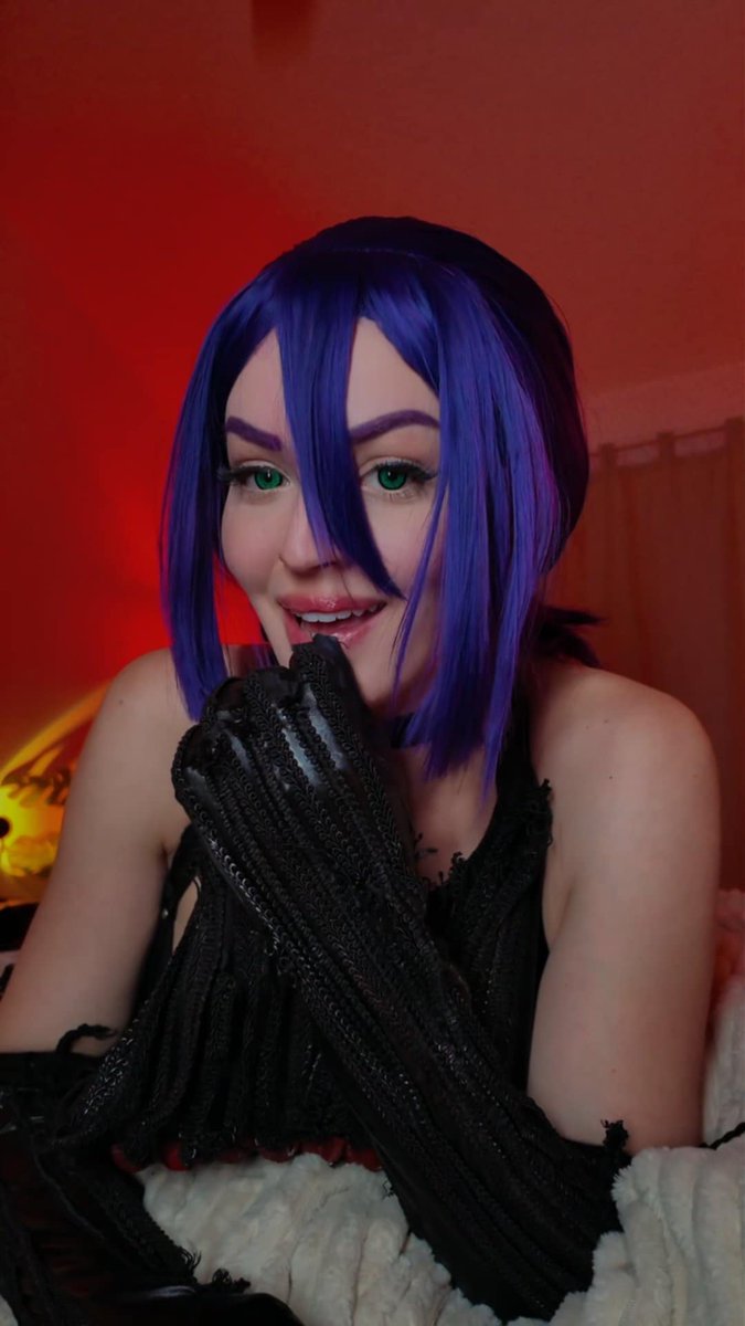 What did you think of Chainsaw Man Reze? 😘