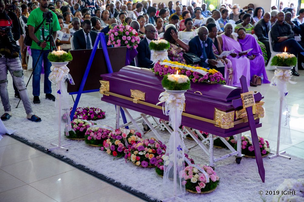 SamuelBaker_B's tweet image. 5/5. When the state decides silence is more convenient than truth, justice dies twice.

Seven years on, Alexia Mupende’s memory endures - beautiful, talented, full of life. But her story remains unfinished. Until justice is done, Rwanda’s silence will speak louder than its…