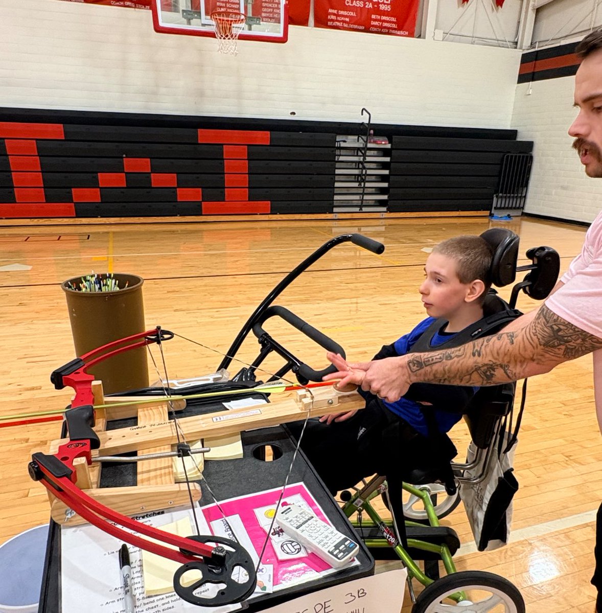 The_MJHines2's tweet image. Very thankful for Grant Wood for supplying a crossbow to let students participate in archery! It was dialed! Lots of fun! 

#GoRaiders ⚔️