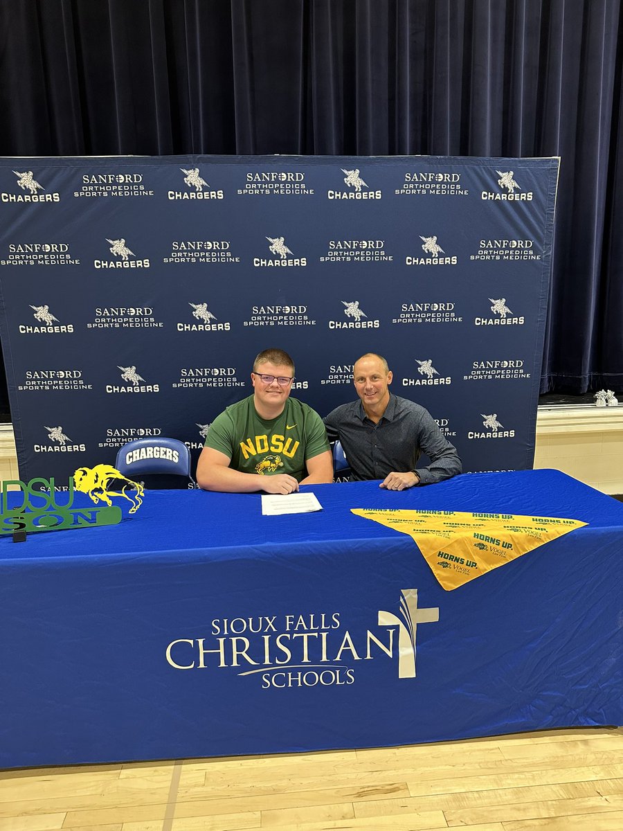 MarcusFurth_07's tweet image. After much prayer and consideration with my family, I have decided to sign to NDSU to further my academic and athletic career. Thank you to everyone who made this possible. @NDSUTrackField x @sfc_xc #ndsu #trackandfield