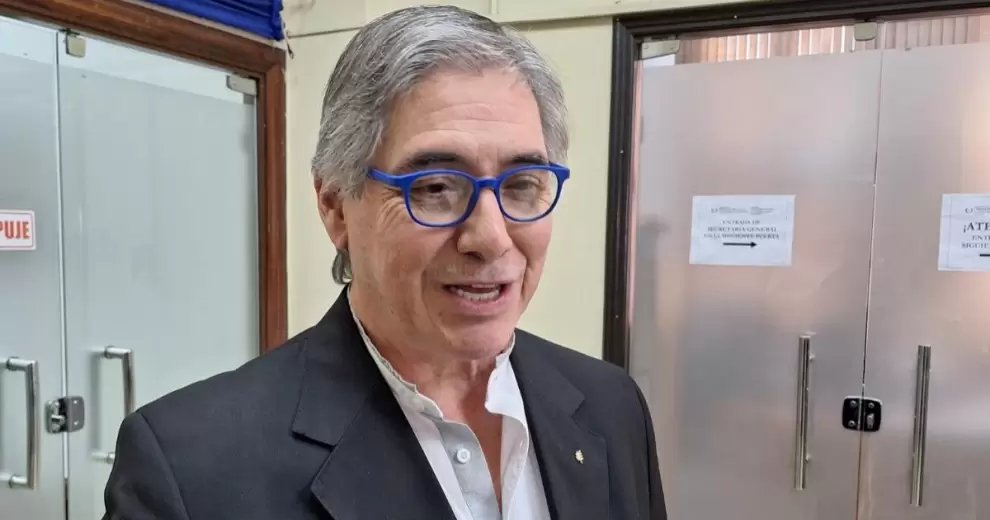 ▶️ADELANTÓ QUE EMPEORARÁN LAS REGULADAS | ​​🤐

🗣️"Asunción puede convertirse en la primera ciudad de Latinoamérica sin transporte público", advirtió César Ruiz Díaz.

El titular de la Cetrapam aseguró que el Estado les adeuda USD 12 millones de subsidios y que los buses