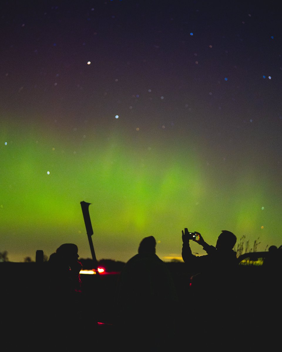 koreybartos's tweet photo. A few aurora snaps from last nights northern lights. 11-12-25, seen from just north of Lansing, MI. https://t.co/jmRq6YUuI4