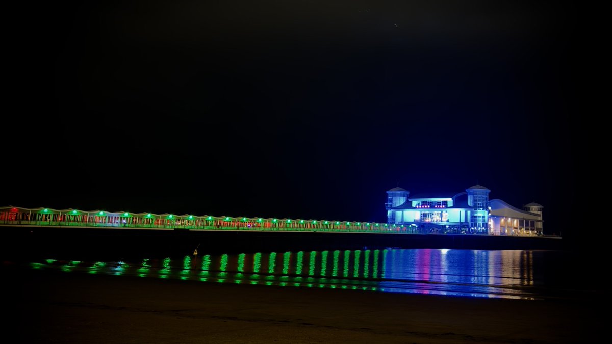 Ktuck_79's tweet image. Don’t bow down to PIER  pressure!! 

But, post a picture of a pier if you have one! 

#PhotographyChallenge 
#Pier