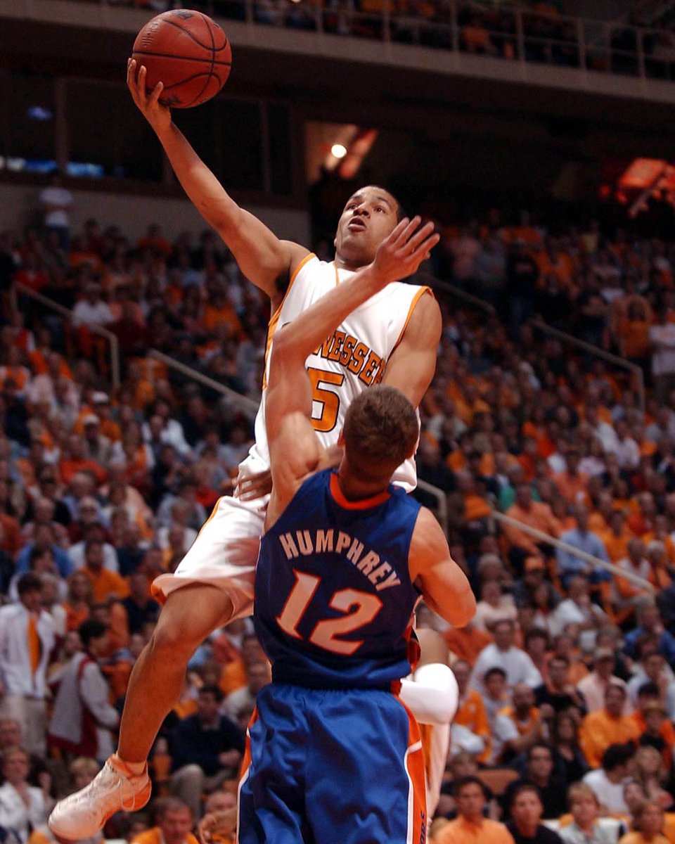 Tennessee Basketball tweet media