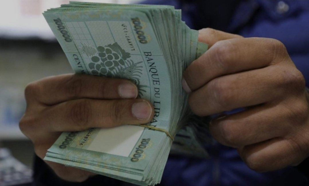 مجلس الوزراء يوافق على إعطاء منحة مالية للعسكريين في الخدمة الفعلية والمتقاعدين عن الشهرين الأخرين من العام الجاري