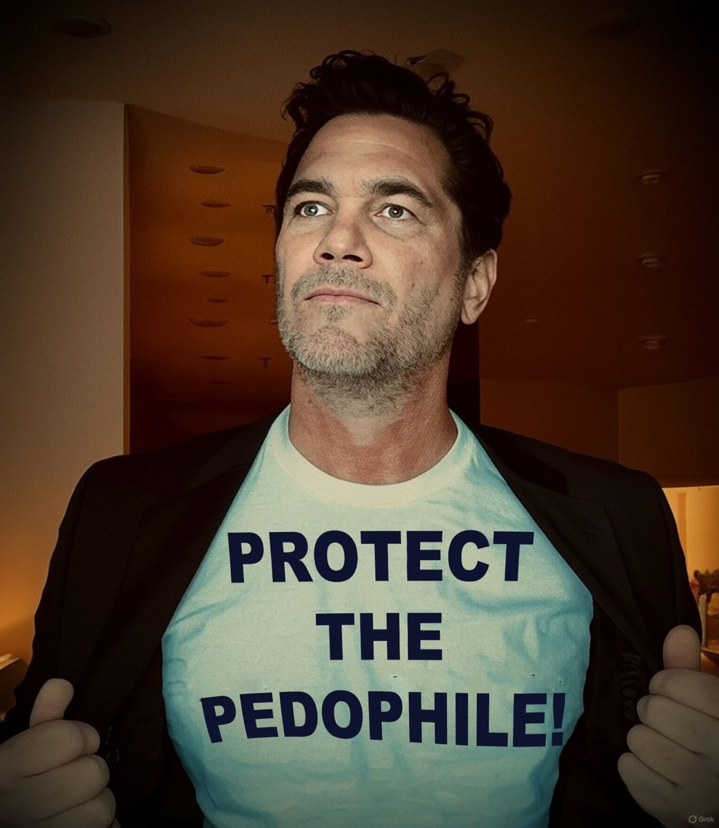 It's a bird!  It's a plane!  Nevermind, it's just <a href="/RealDeanCain/">Dean Cain</a>