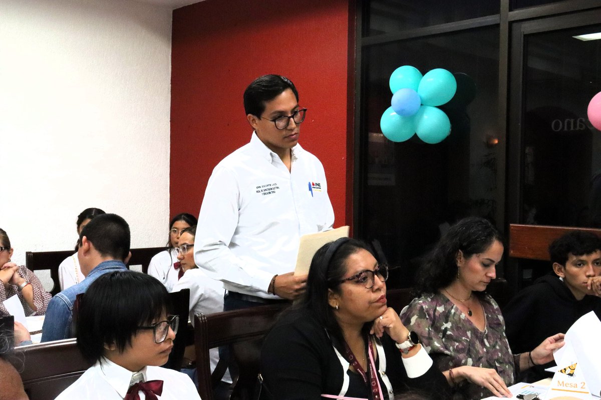 👧👦 Estudiantes de las escuelas Kohulinch, Armando Escobar Nava y CBTIS 253 participaron en las Mesas de Deliberación de la #ConsultaInfantilyJuvenil2024 del <a href="/INEMexico/">@INEMexico</a> en #QuintanaRoo. 🌿💬
#INEQuintanaRoo #ParticipaciónCiudadana