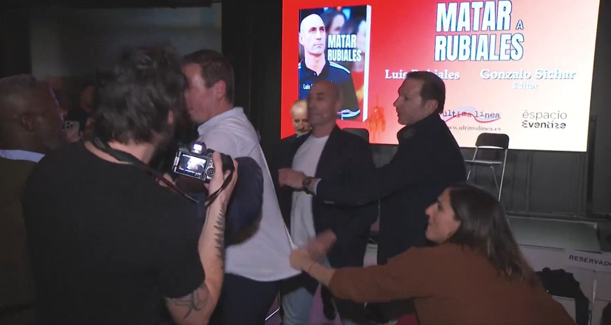 Gustavo Muñana tweet media